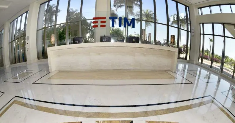 TIM recepção