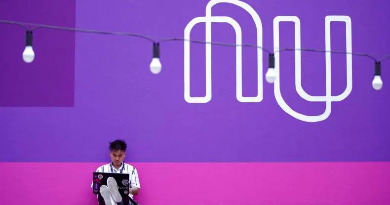 Funcionário do Nubank: startup contratou 78 pessoas em diferentes países fazendo o onboarding digital