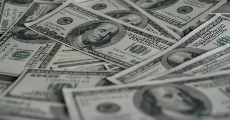 Desde sexta-feira, o banco central dos Estados Unidos anunciou intervenção para fechar bancos e evitar crise econômica como a de 2008
