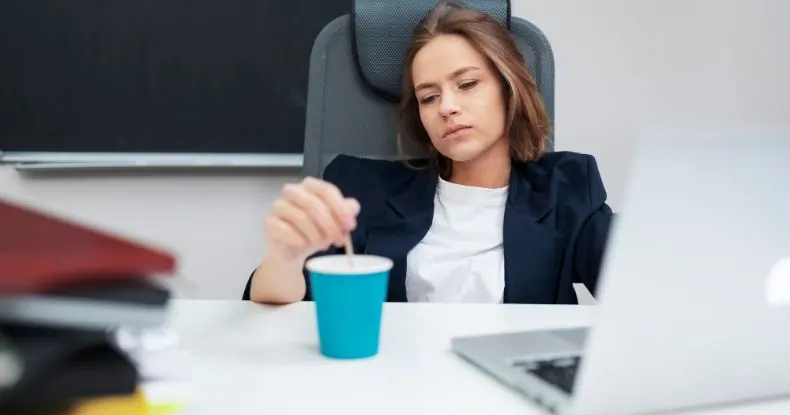 Em quatro anos, qualidade do emprego retrocedeu, diz pesquisa