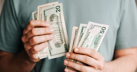 Líderes com MBA pagam salários menores