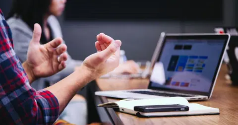 Shopify cancela reuniões