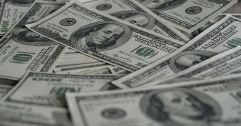 Desde sexta-feira, o banco central dos Estados Unidos anunciou intervenção para fechar bancos e evitar crise econômica como a de 2008