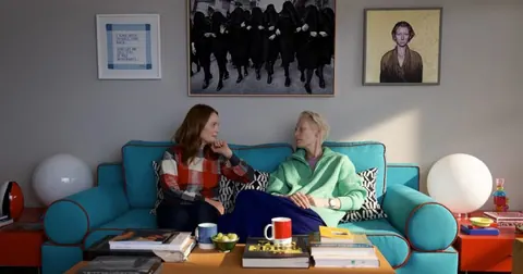 Filme O Quarto ao Lado, de Pedro Almodóvar: sobre conexões humanas