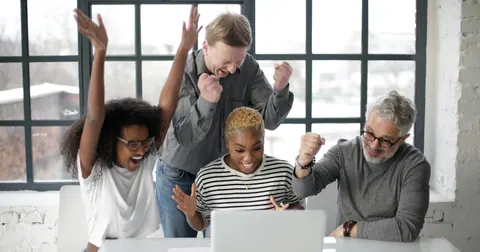 Conheça os finalistas do prêmio Think Work Innovations 2025