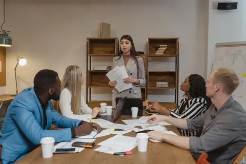 Número de mulheres na liderança não voltou ao índice pré-pandemia