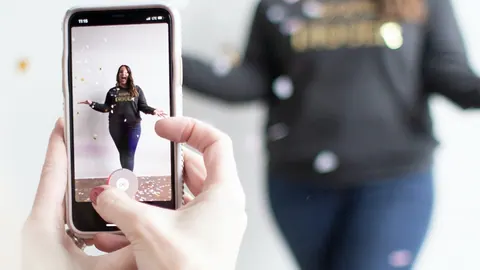 Marcas de junk food crescem entre jovens no TikTok