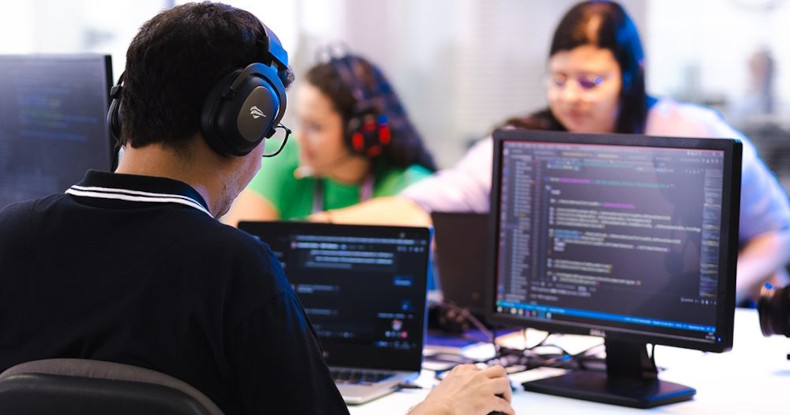 Shift desenvolve internamente lideranças especializadas em tecnologia
