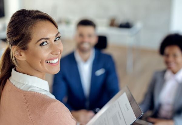 Cargo gestor de RH combina alto salário e baixo risco de IA